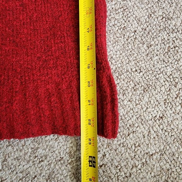 NWT Olive + Oak Chunky Turtle Neck Top Size Medium - Picture 9 of 10